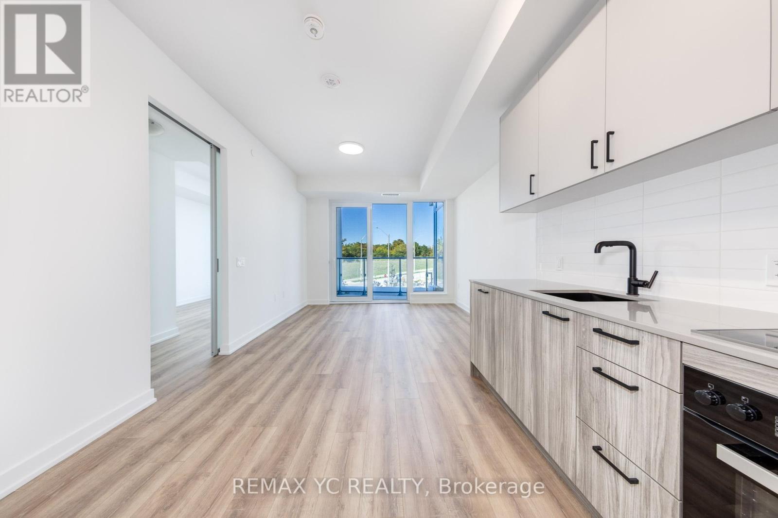 213 - 1 Kyle Lowry Road, Toronto, Ontario  M3C 0S6 - Photo 2 - C13762060
