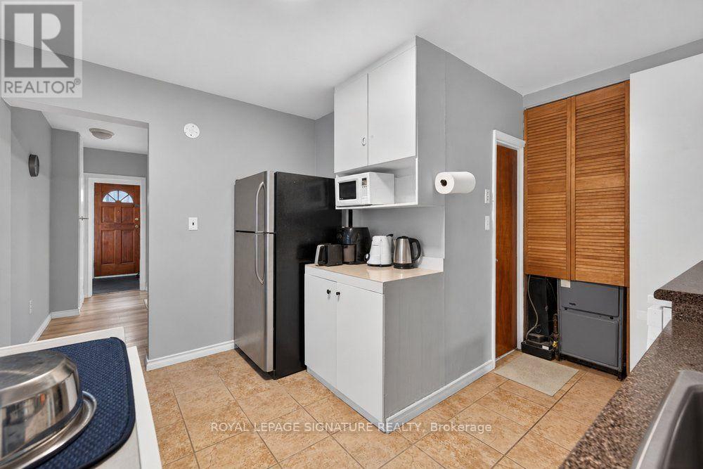 121 Preston Street, Toronto, Ontario  M1N 3N4 - Photo 10 - E13761892