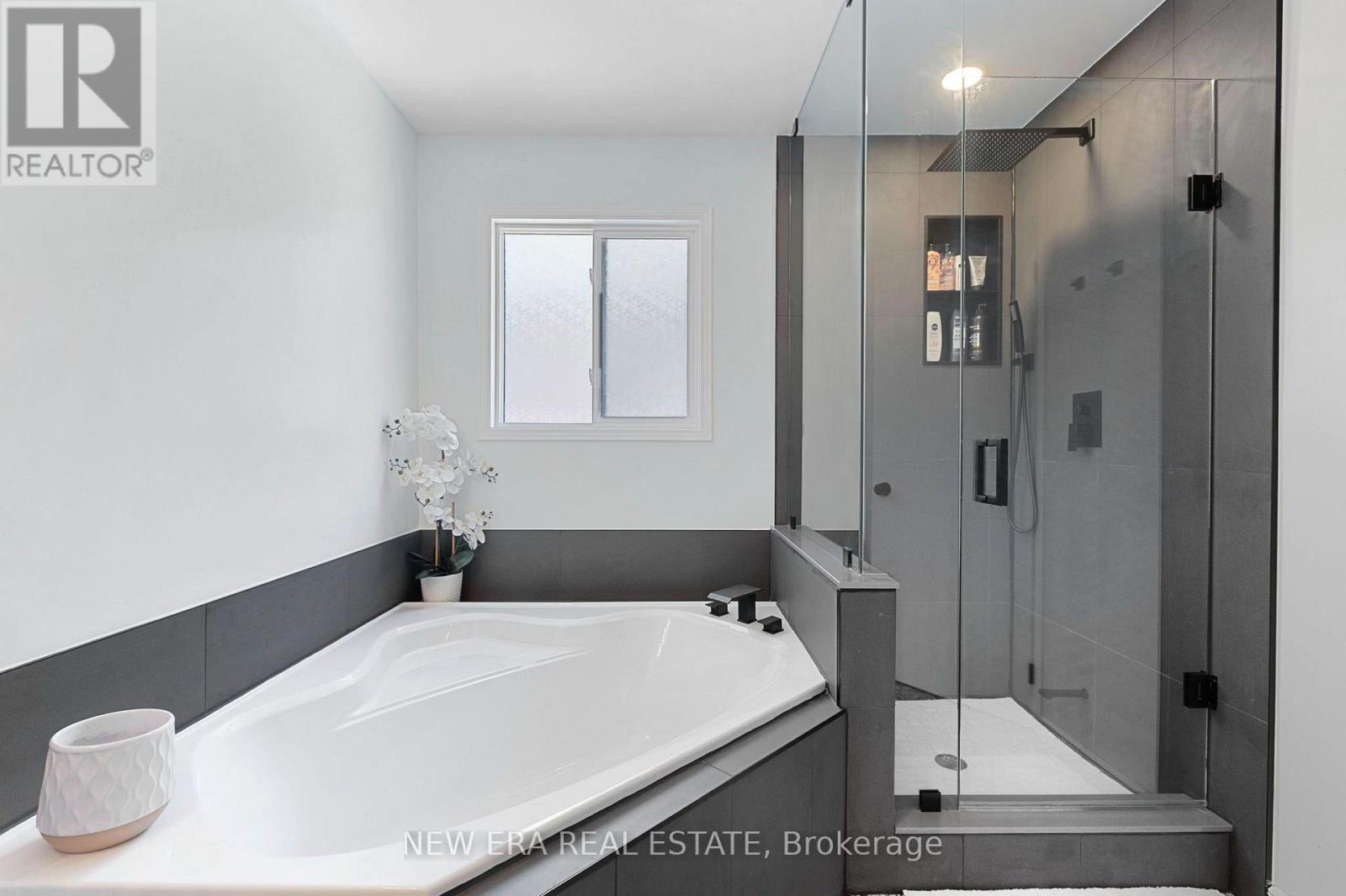3 Gilchrist Court, Whitby, Ontario  L1R 2P3 - Photo 23 - E13761912