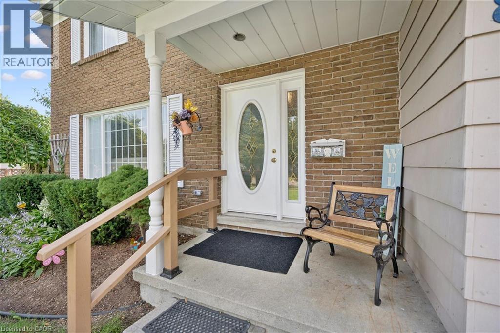 89 Kingswood Drive, Kitchener, Ontario N2E 1A9 - Photo 4 - 40861280