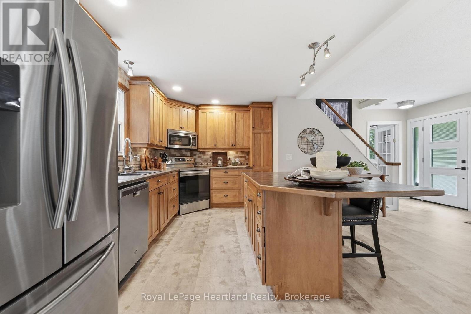 23 Park Road, Central Huron, Ontario  N7A 3X8 - Photo 6 - X13762056