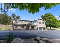 53 HARMONY ROAD, dysart et al (dysart), Ontario