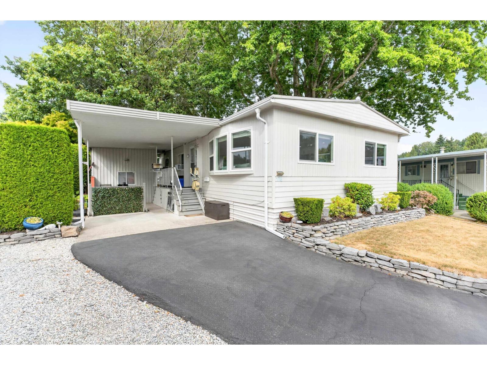 175 1840 160 Street, Surrey, British Columbia  V4A 4X4 - Photo 2 - R3160345