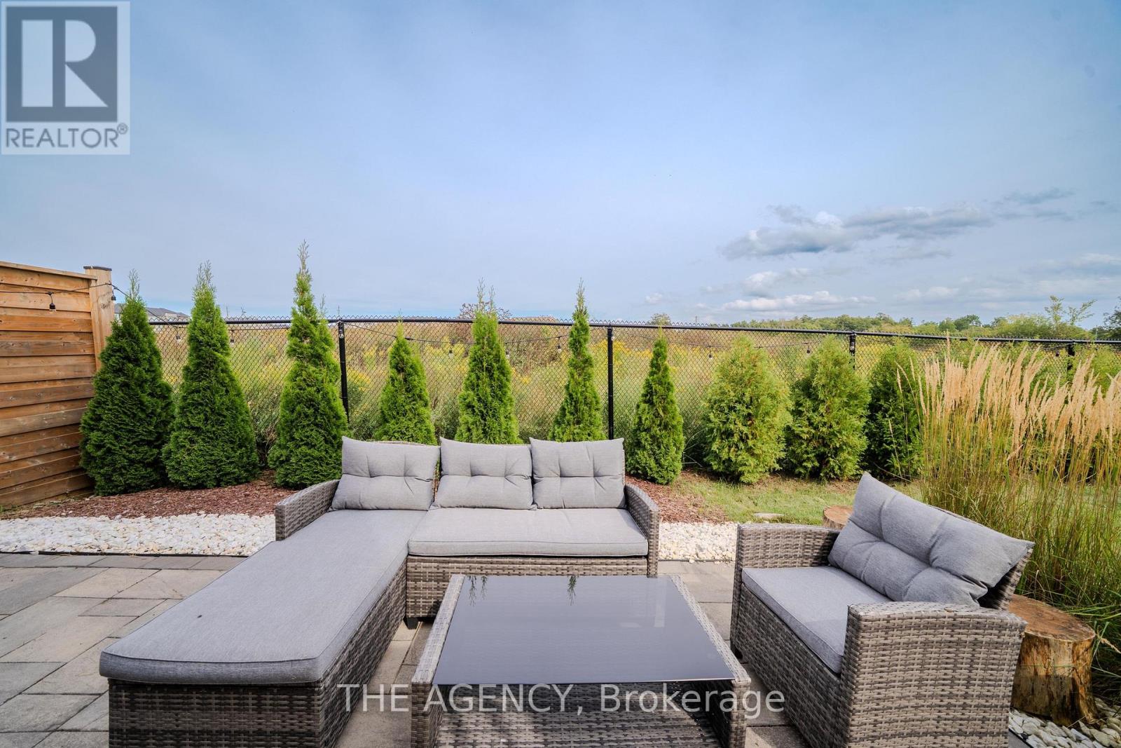33 Flower Garden Trail, Whitchurch-Stouffville, Ontario  L4A 4V4 - Photo 11 - N13762128