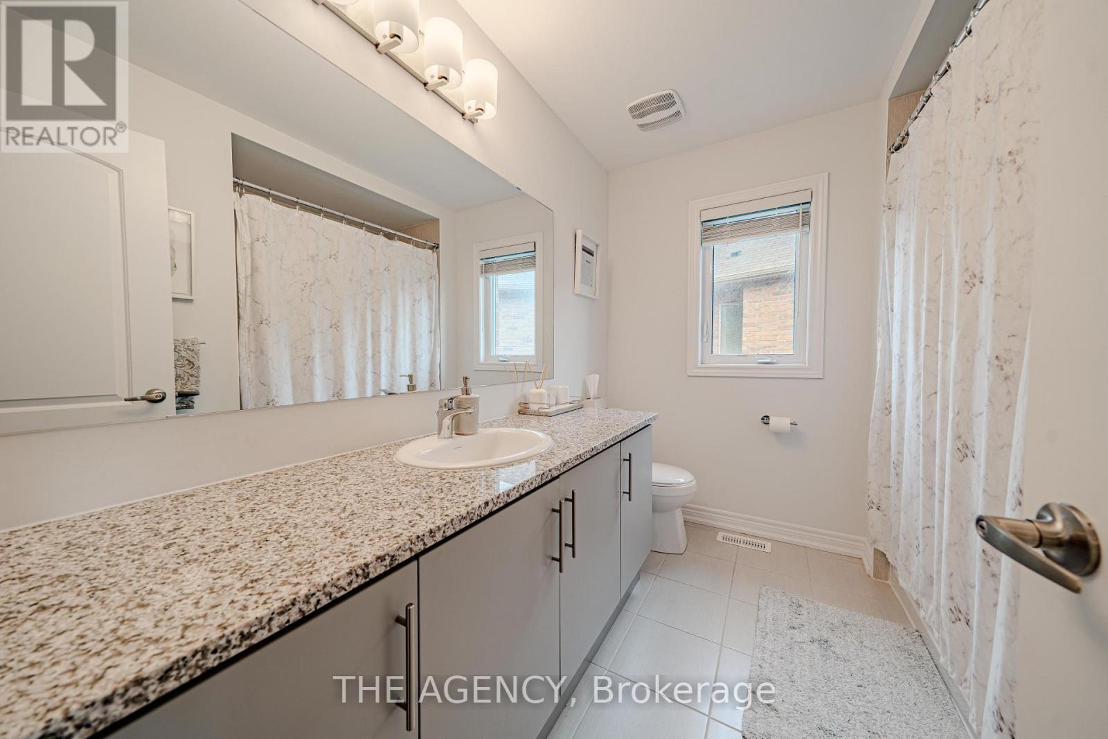 33 Flower Garden Trail, Whitchurch-Stouffville, Ontario  L4A 4V4 - Photo 40 - N13762128