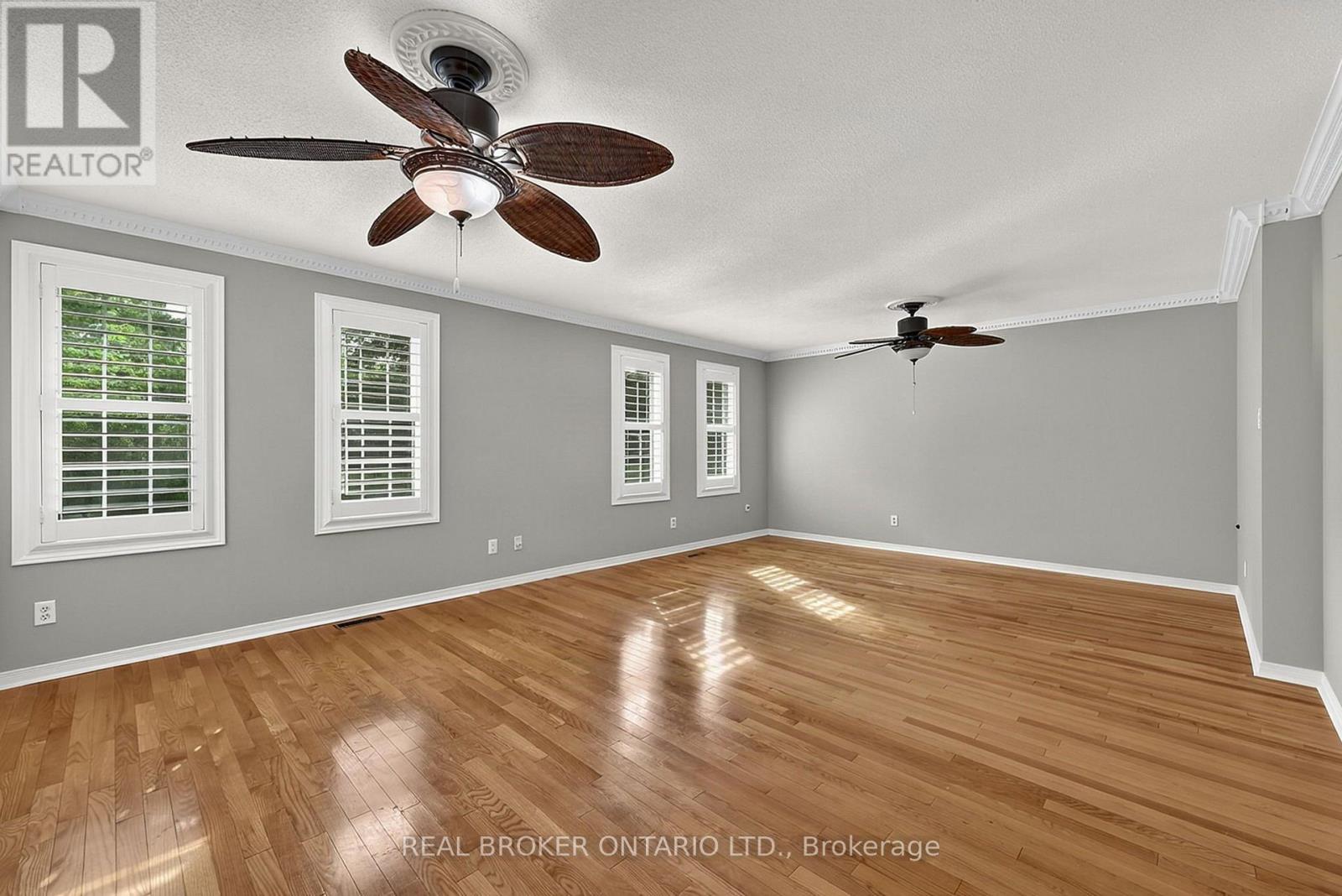 222 Park Avenue, East Gwillimbury, Ontario  L9N 1J7 - Photo 16 - N13762144