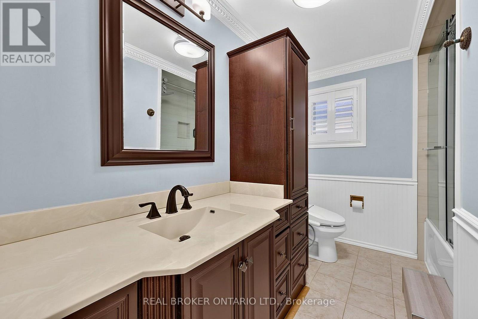 222 Park Avenue, East Gwillimbury, Ontario  L9N 1J7 - Photo 23 - N13762144