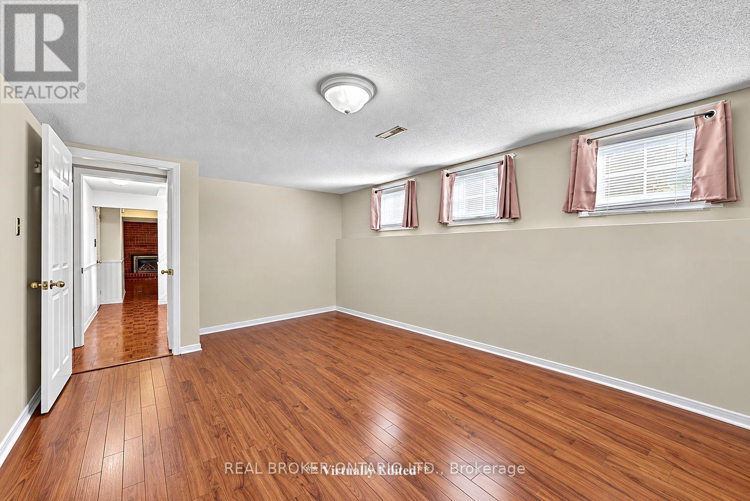 222 Park Avenue, East Gwillimbury, Ontario  L9N 1J7 - Photo 29 - N13762144