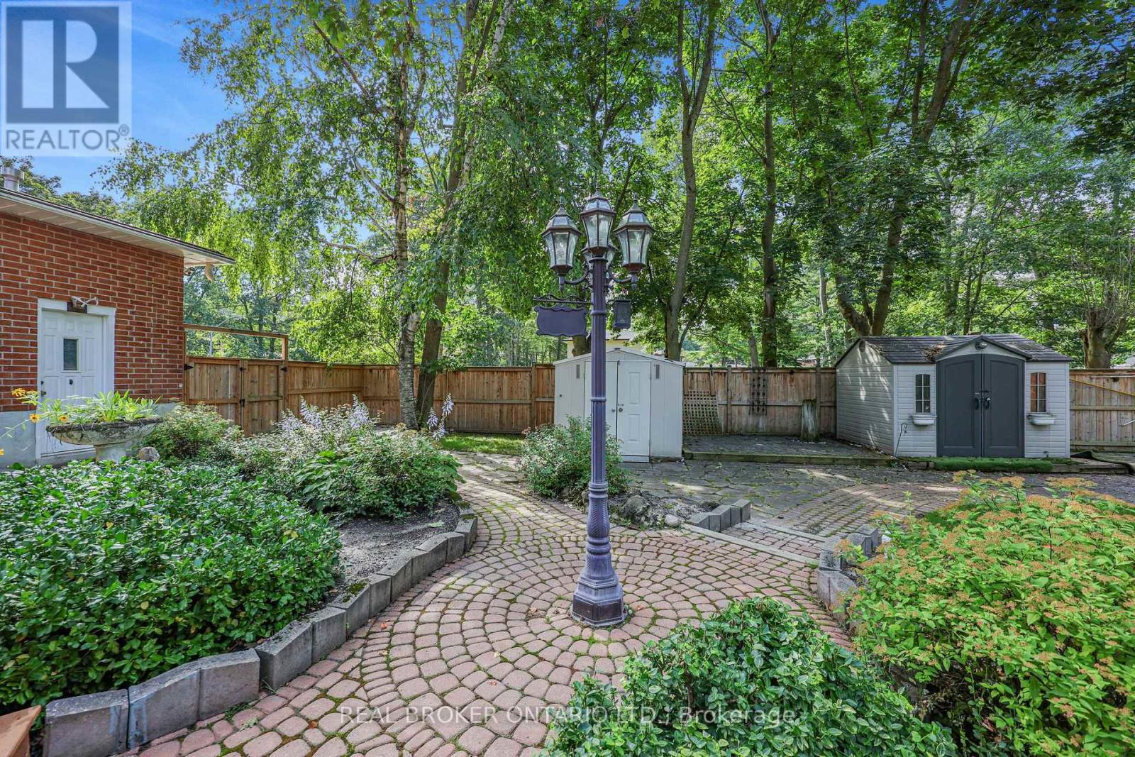 222 Park Avenue, East Gwillimbury, Ontario  L9N 1J7 - Photo 38 - N13762144