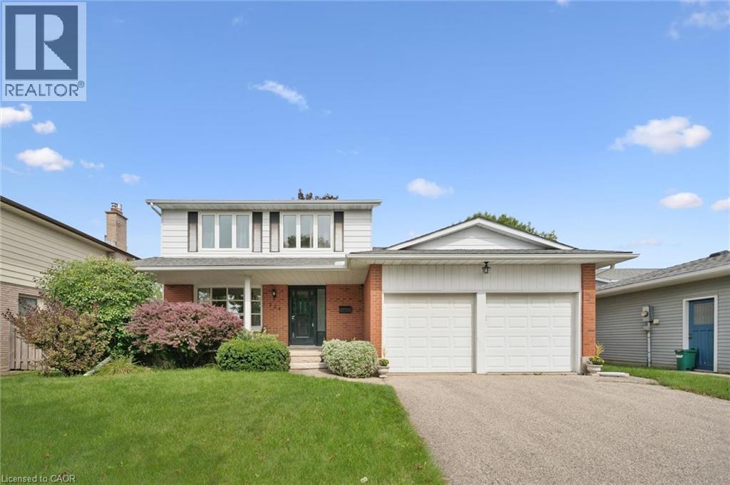 224 FOXHUNT Road, Waterloo, Ontario