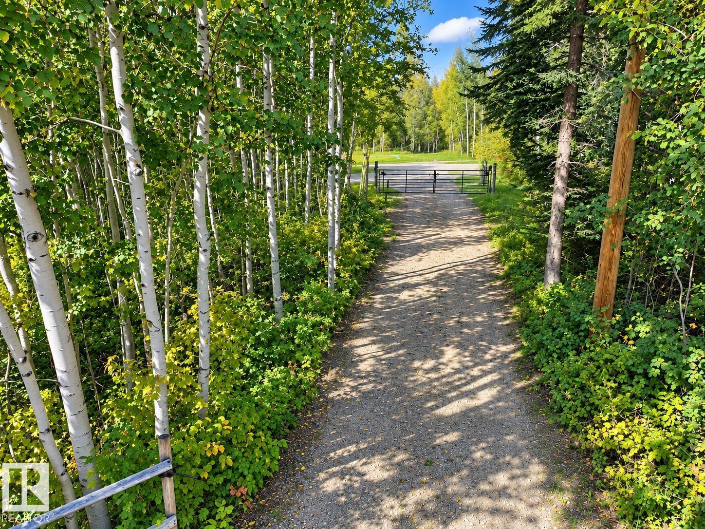 21566 TWP ROAD 520, rural strathcona county, Alberta