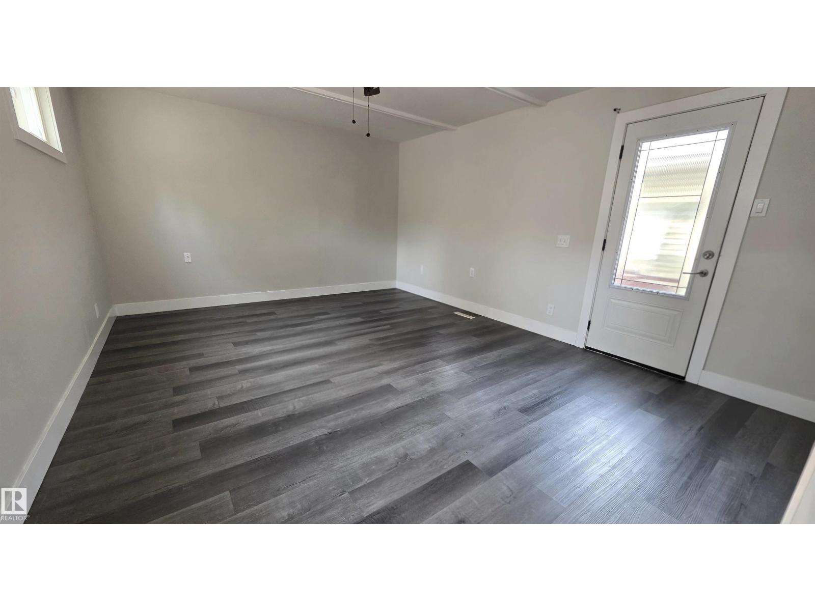 9131 83 Av Nw Nw, Edmonton, Alberta  T6C 1B6 - Photo 12 - E4502911