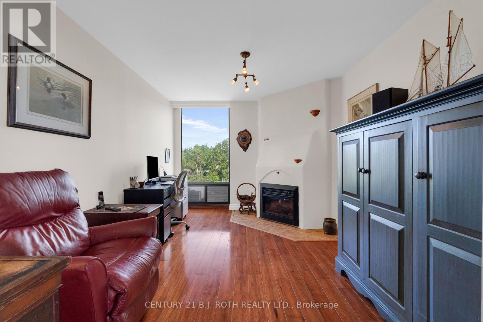 1401 - 181 Collier Street, Barrie (North Shore), Ontario  L4M 5L6 - Photo 24 - S13762020