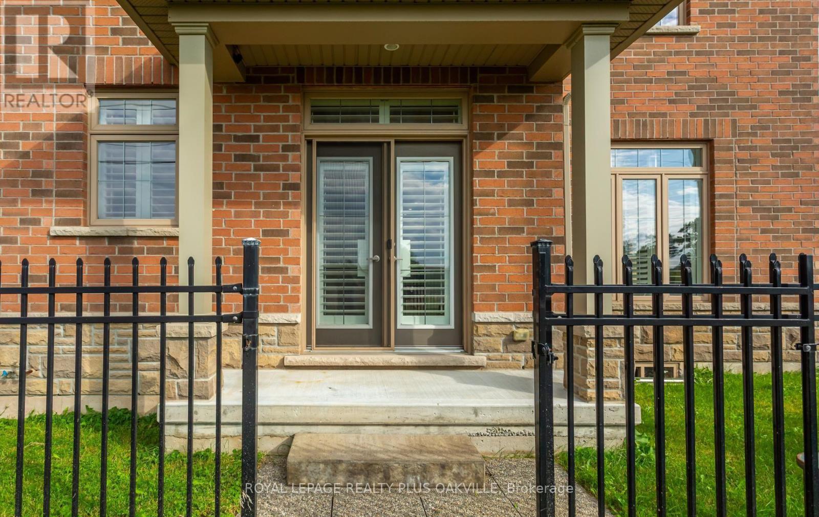 2386 Natasha Circle, Oakville, Ontario  L6M 1P2 - Photo 27 - W13761894