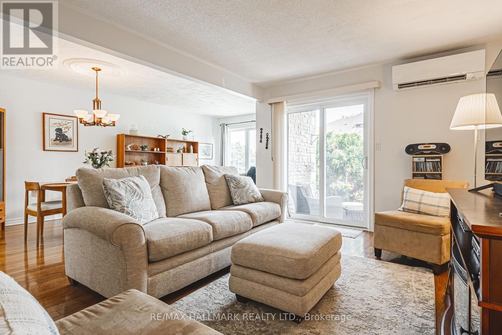 6 - 3050 Pinemeadow Drive, Burlington, Ontario  L7M 3X5 - Photo 9 - W13761900