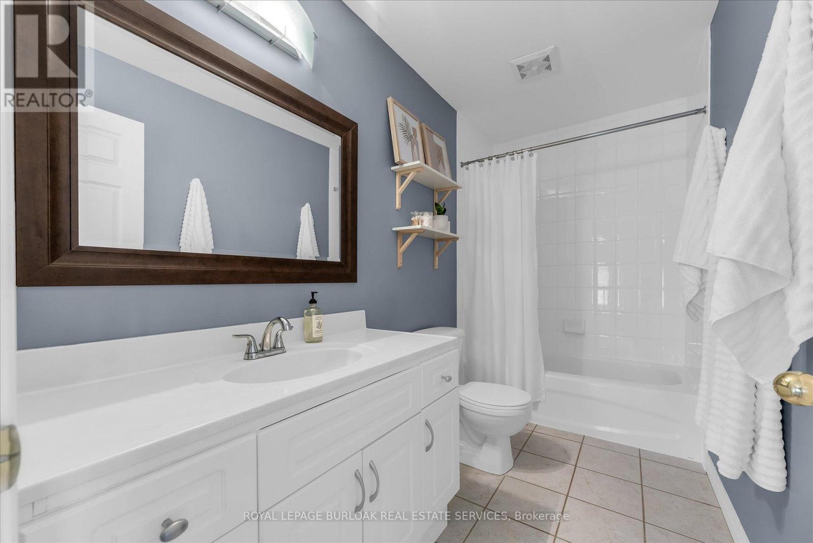 5287 Scotia Street N, Burlington, Ontario  L7L 7B5 - Photo 20 - W13761928