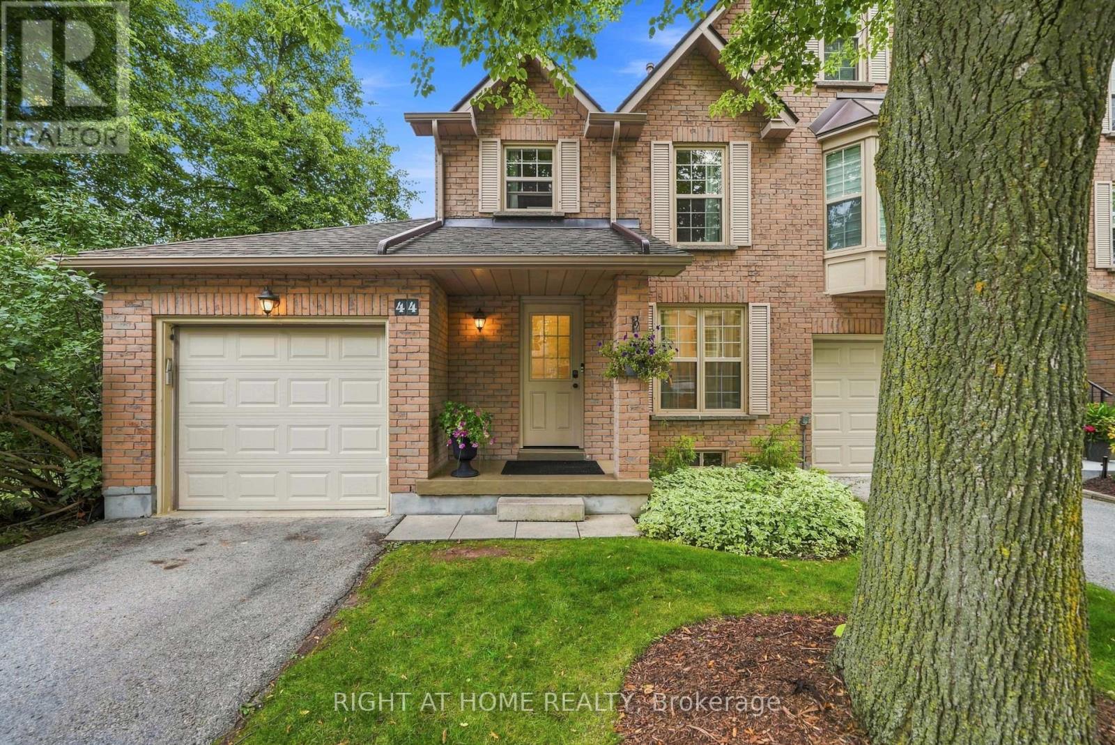 44 - 2272 MOWAT AVENUE, Oakville, Ontario
