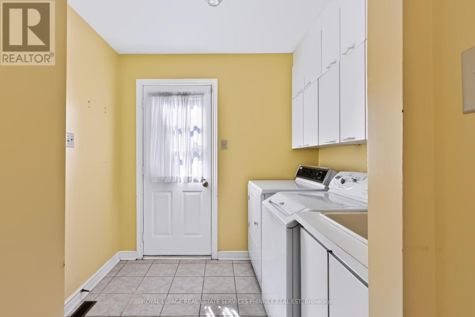 6036 St. Ives Way, Mississauga, Ontario  L5N 4M1 - Photo 16 - W13762026