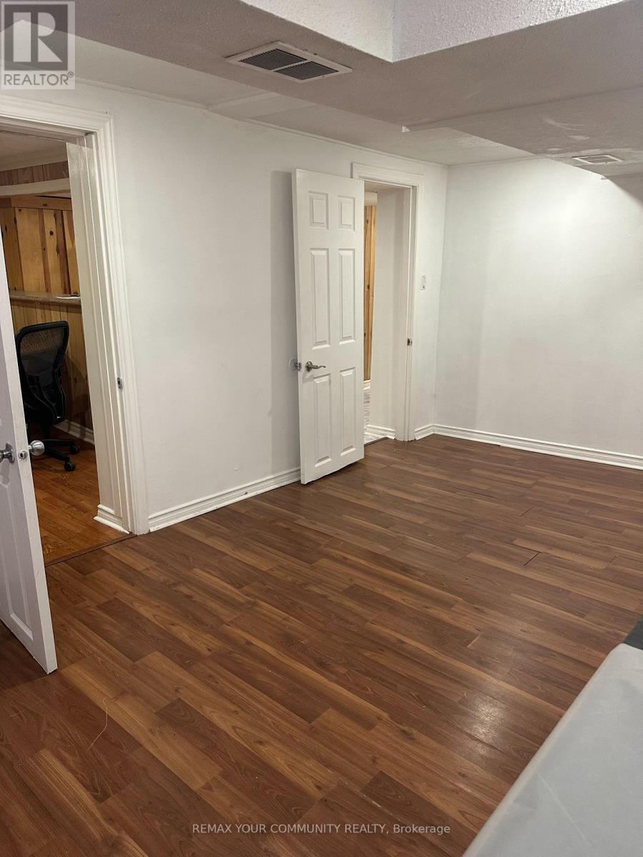 25 Ninth Street, Toronto, Ontario  M8V 3E2 - Photo 11 - W13762138