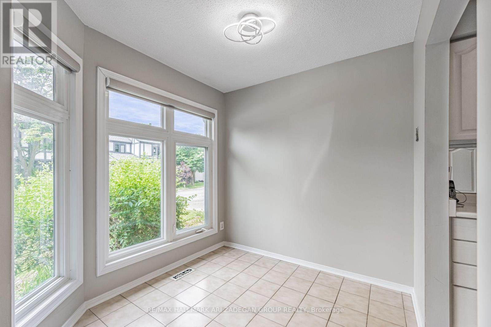 125 - 3050 Orleans Road, Mississauga, Ontario  L5L 5P7 - Photo 4 - W13762154
