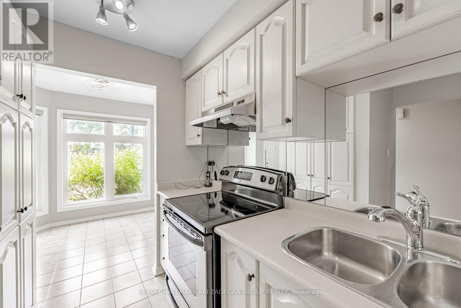 125 - 3050 Orleans Road, Mississauga, Ontario  L5L 5P7 - Photo 6 - W13762154