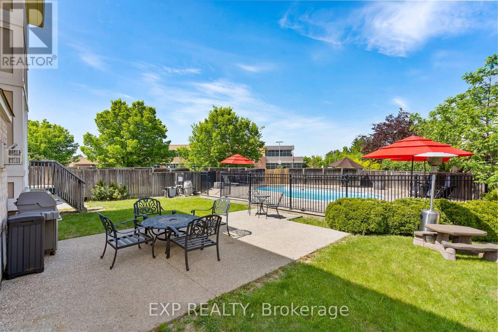 28 Ohara Lane, Hamilton, Ontario  L9K 0C7 - Photo 3 - X13761918