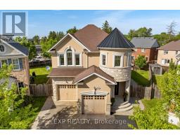 28 OHARA LANE, Hamilton, Ontario