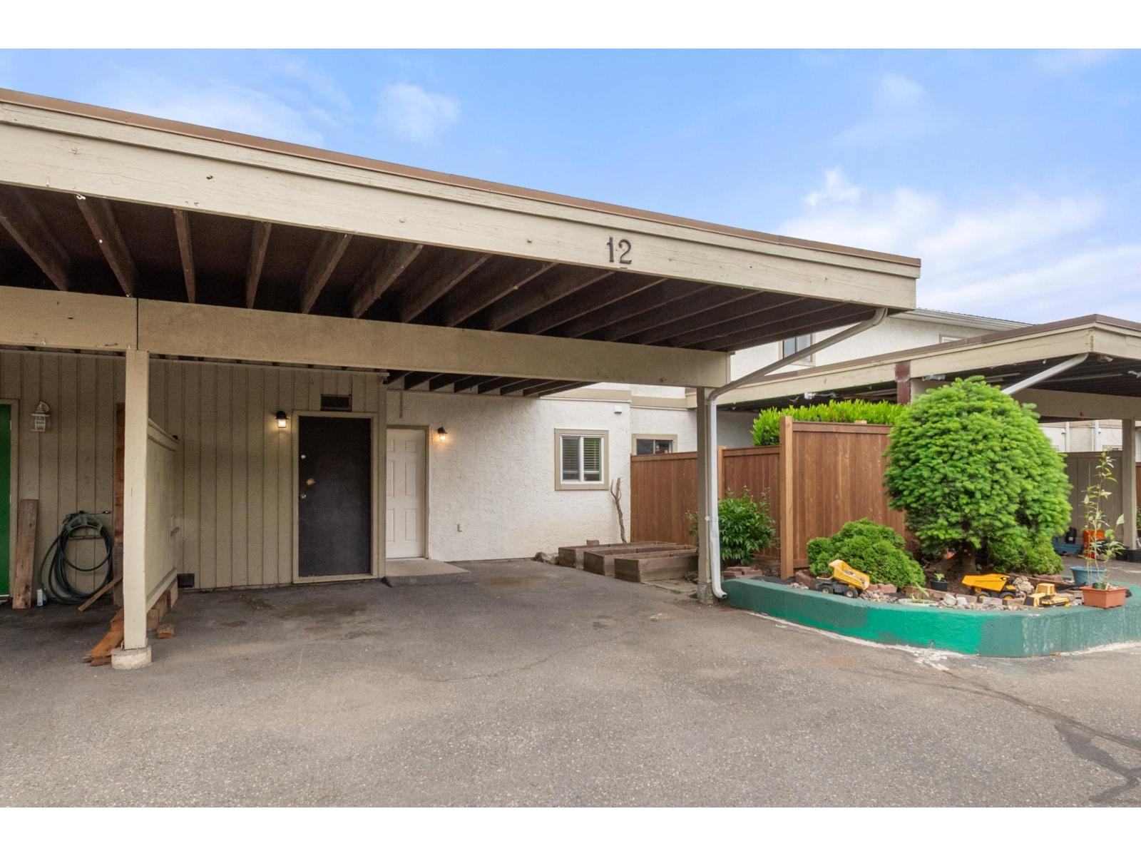 12 9473 Hazel Street, Chilliwack Proper East, Chilliwack, British Columbia  V2P 5M9 - Photo 1 - R3163142