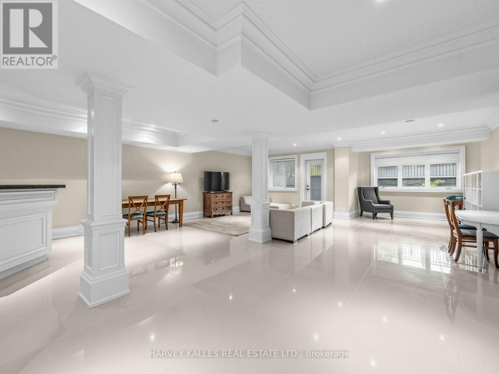 125 Bannockburn Avenue, Toronto, Ontario  M5M 2N2 - Photo 36 - C13761472
