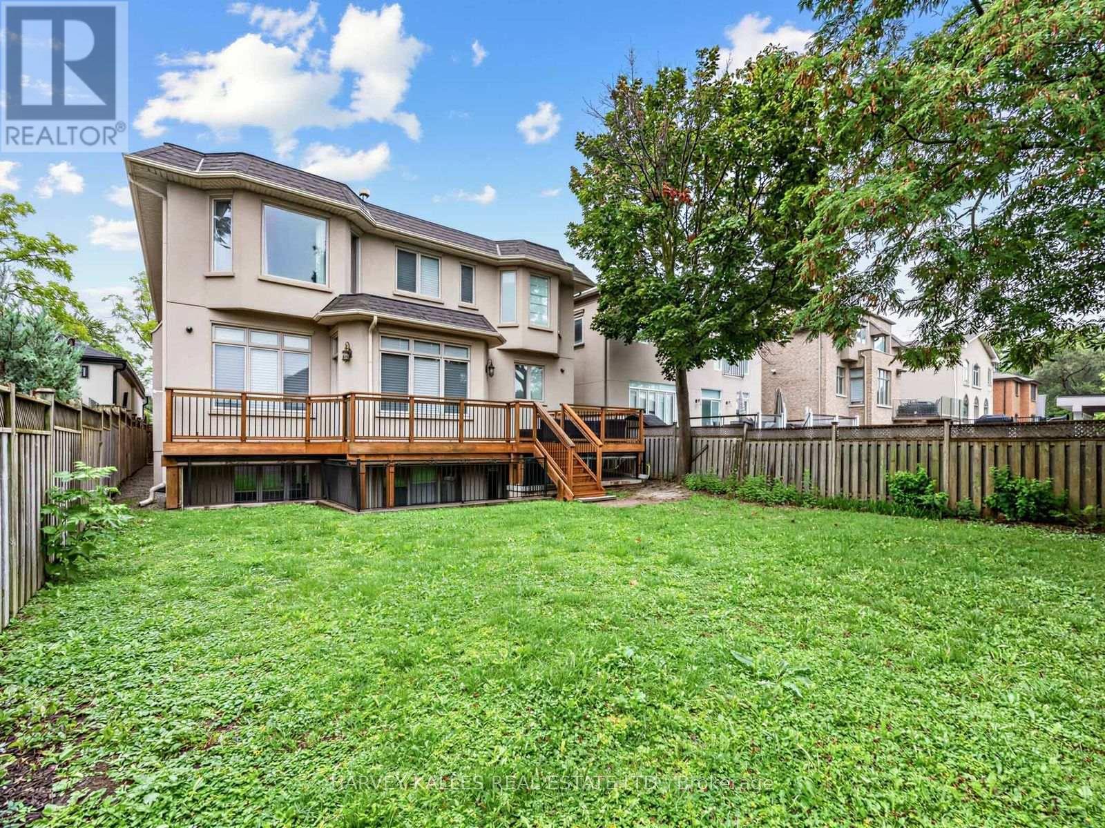 125 Bannockburn Avenue, Toronto, Ontario  M5M 2N2 - Photo 37 - C13761472