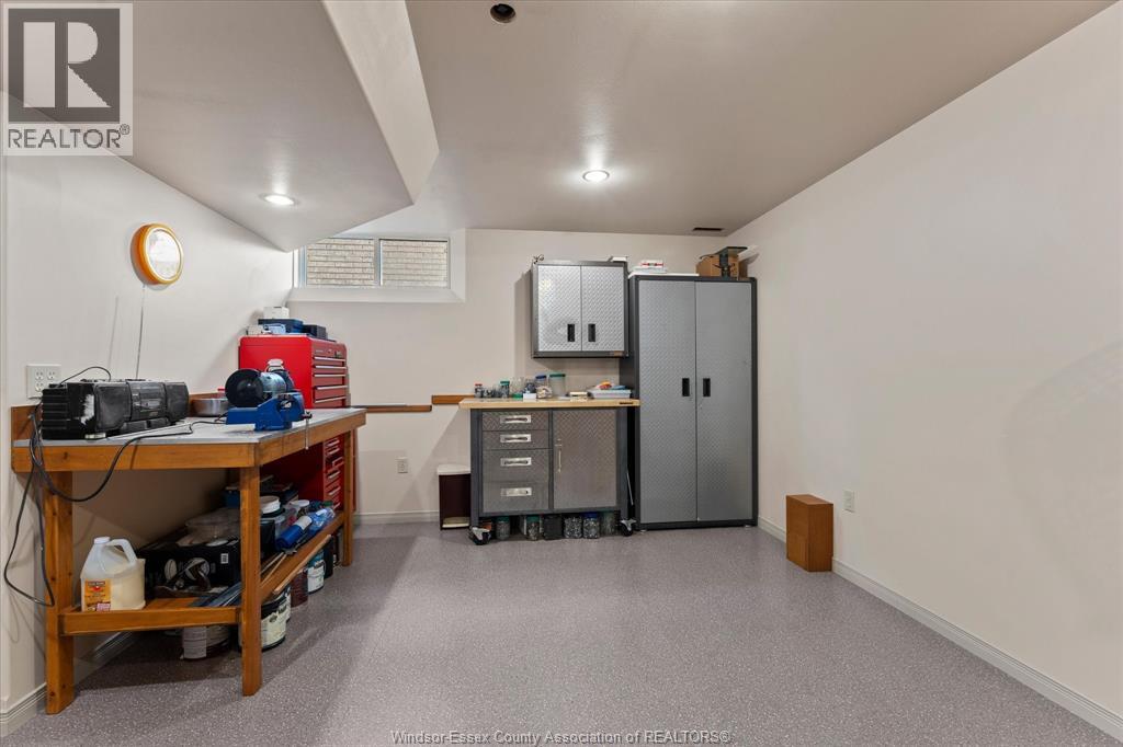 2705 Lombardy Crescent, Lasalle, Ontario  N9H 2L7 - Photo 36 - 26022087
