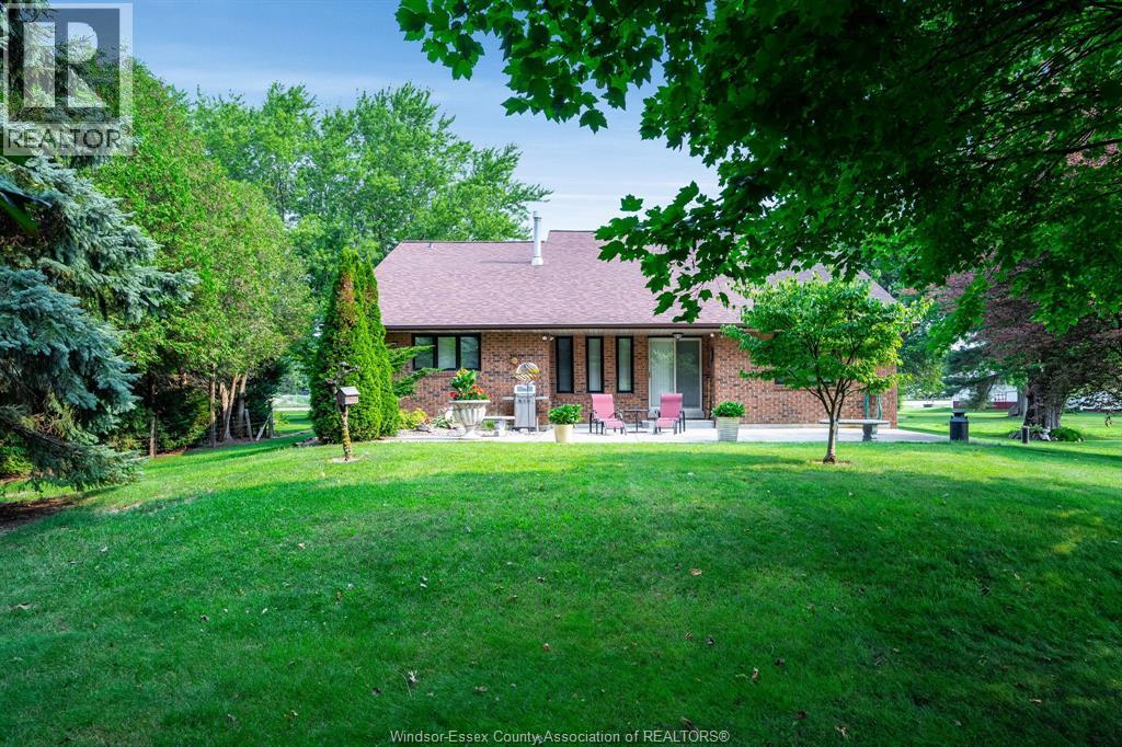 621 County Rd 20, Kingsville, Ontario  N9Y 2E6 - Photo 39 - 26022083