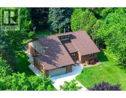 621 County Rd 20, Kingsville, Ontario