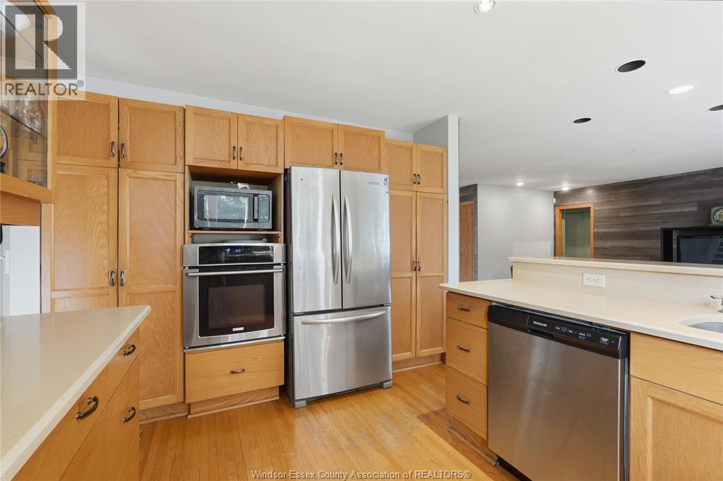 2574 Buckingham, Windsor, Ontario  N8T 2B6 - Photo 21 - 26022078