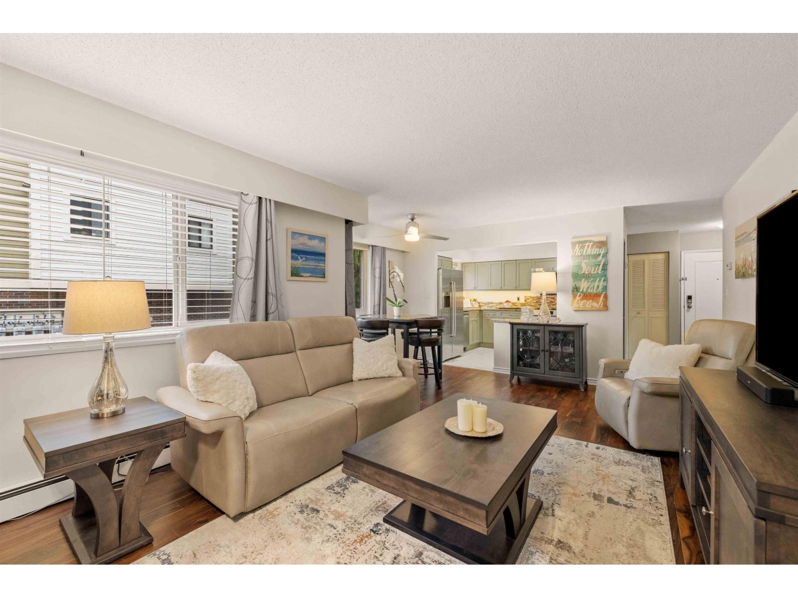 107 1368 Foster Street, White Rock, British Columbia  V4B 3X4 - Photo 5 - R3163047