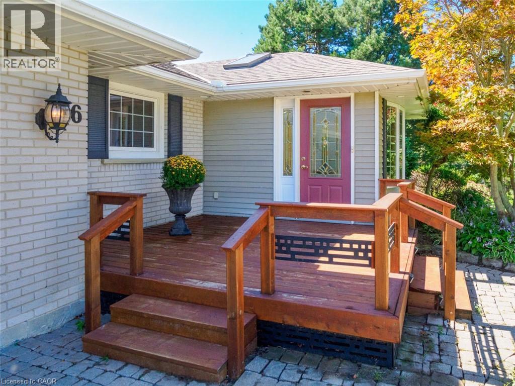 46 Sunninghill Drive, Port Dover, Ontario  N0A 1N6 - Photo 2 - 40860508