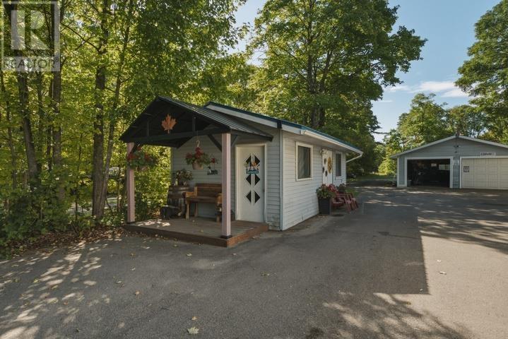 263 Fifth Undefined E, Sault Ste. Marie, Ontario P6A 5K8 - Photo 7 - SM262461