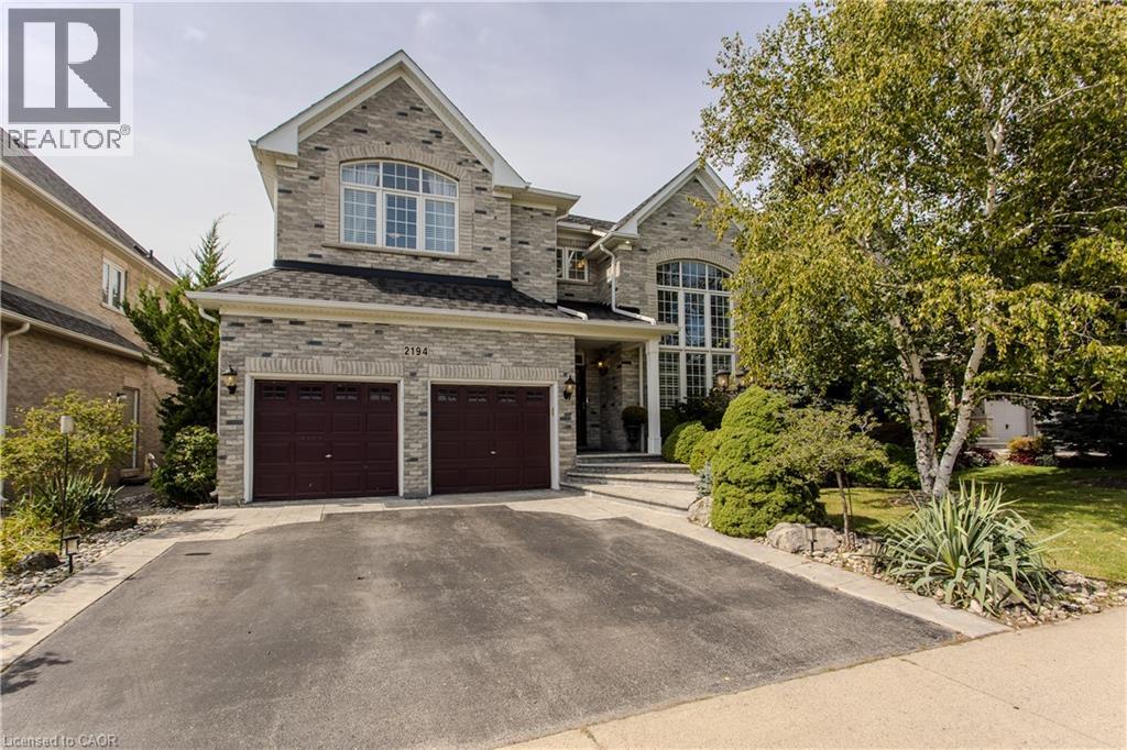 2194 BERWICK Drive, Burlington, Ontario