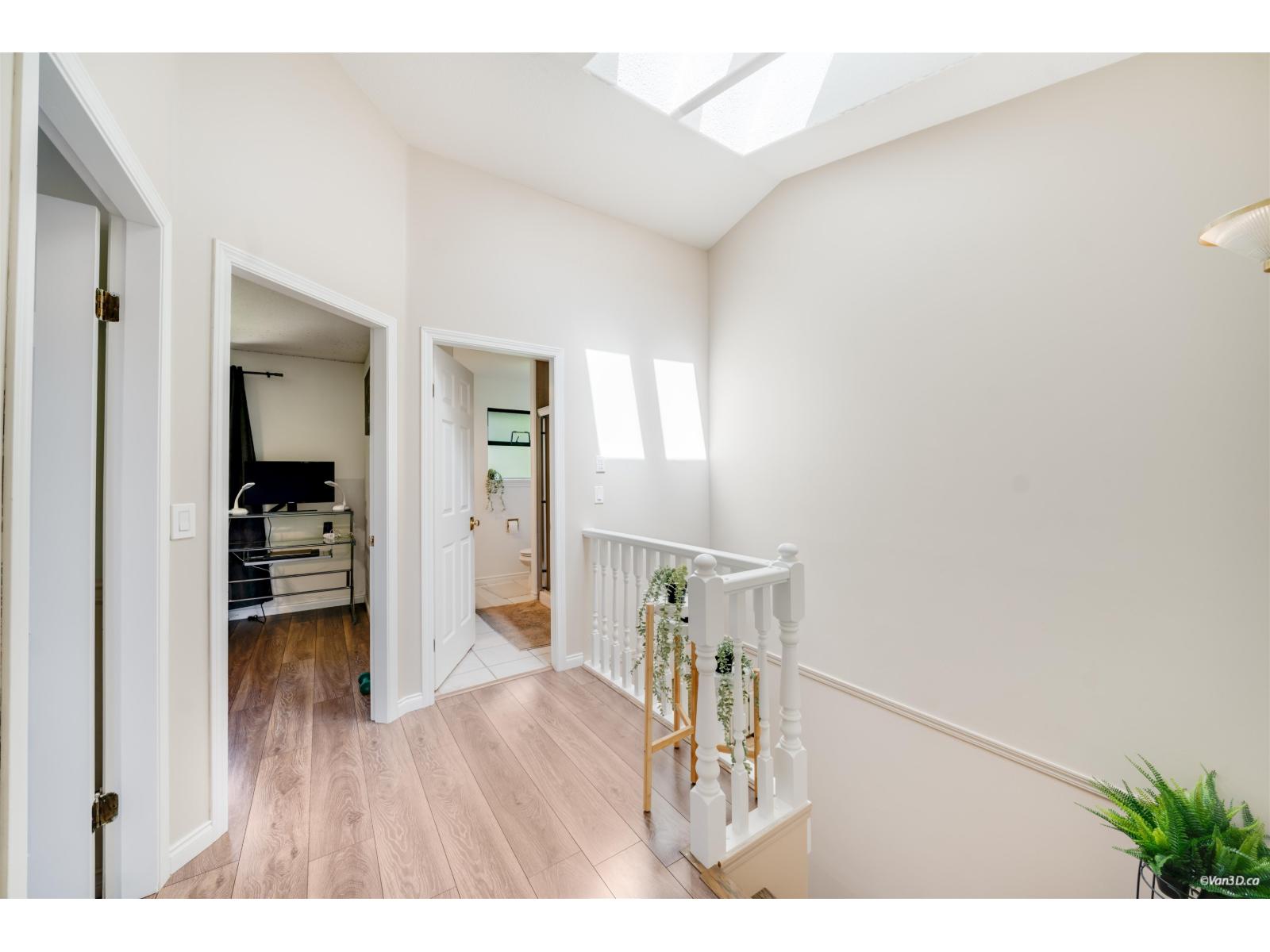 14937 20a Avenue, Surrey, British Columbia  V4A 8G1 - Photo 28 - R3163345