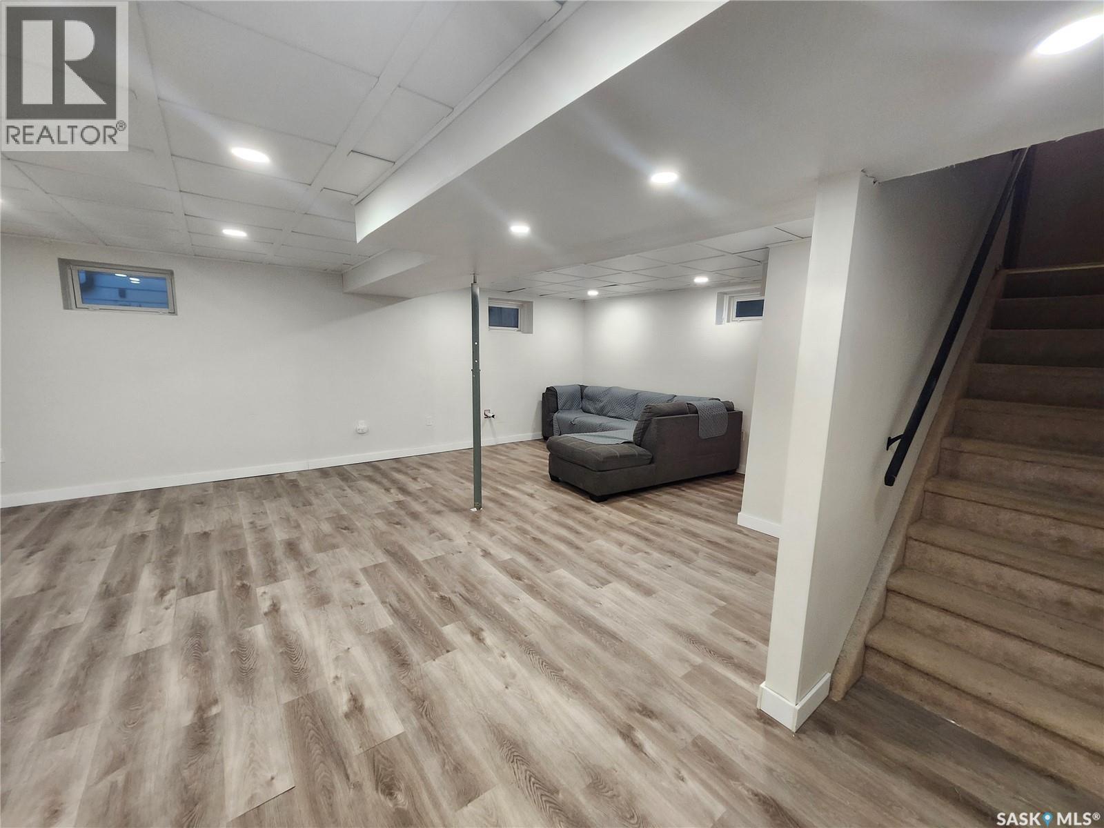 306 3rd Avenue W, Leader, Saskatchewan  S0N 1H0 - Photo 26 - SK047747