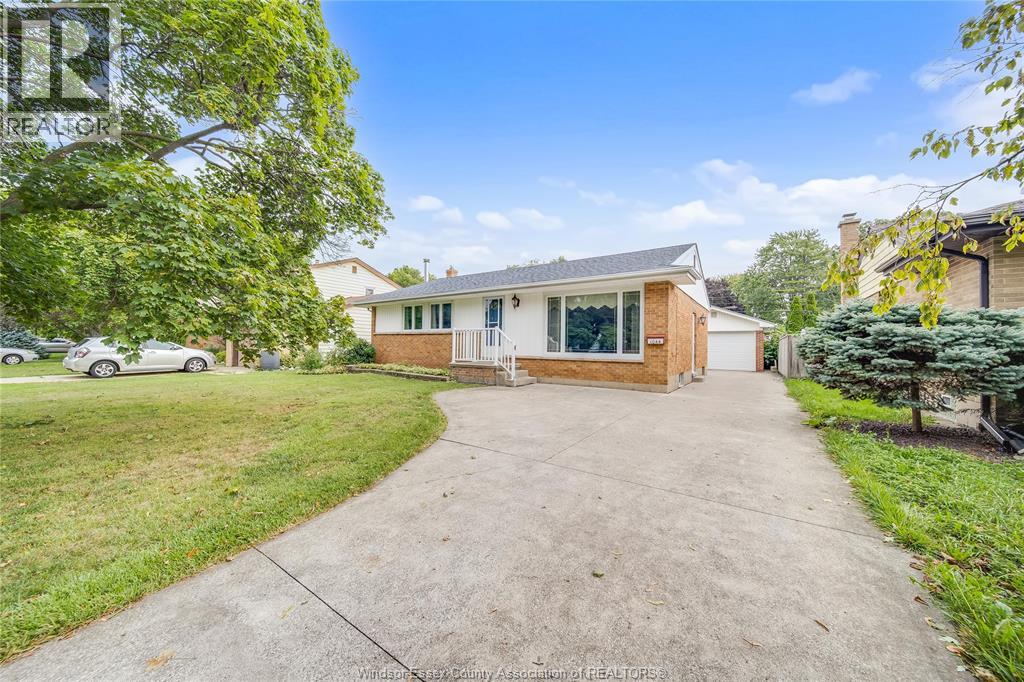 MLS# 26021736: 1044 MARJORIE DRIVE, Windsor, Canada