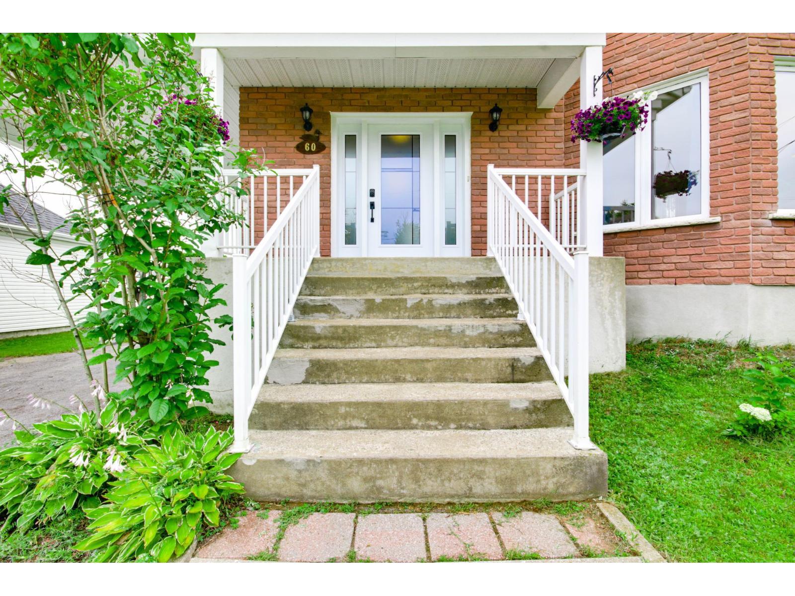 60 Rue Massicotte Saint-Luc-de-Vincennes Quebec Canada G0X3K0 4