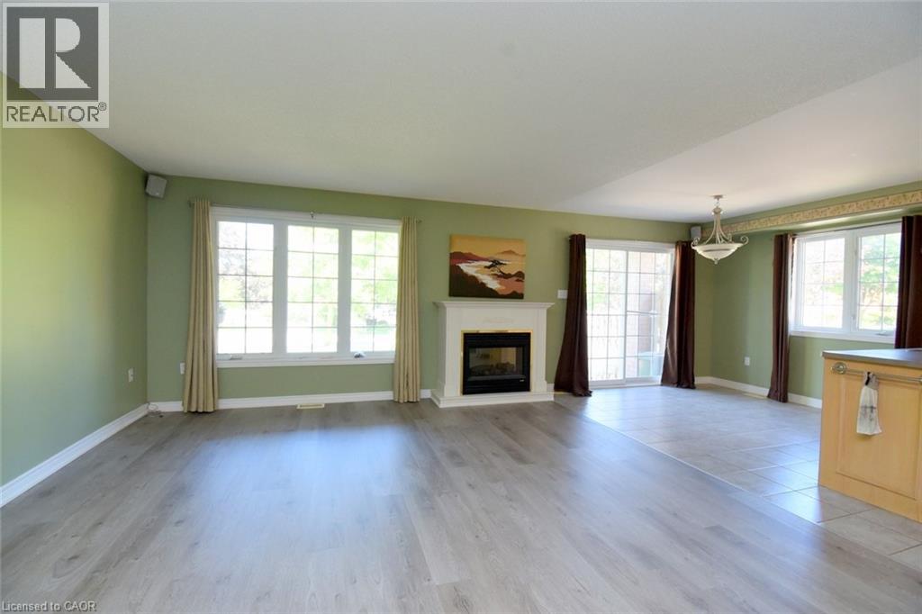 2 Harbour Drive Unit# 17, Stoney Creek, Ontario  L8E 6B1 - Photo 9 - 40826441