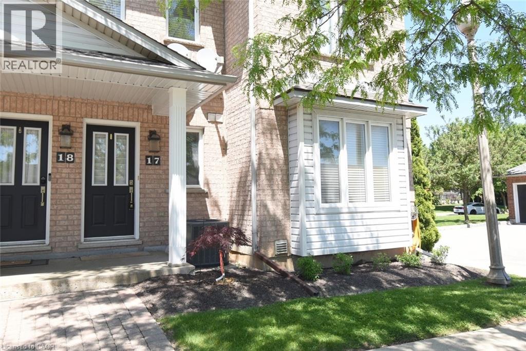 2 Harbour Drive Unit# 17, Stoney Creek, Ontario  L8E 6B1 - Photo 3 - 40826441