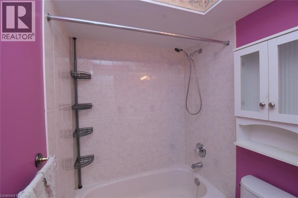 2 Harbour Drive Unit# 17, Stoney Creek, Ontario  L8E 6B1 - Photo 22 - 40826441