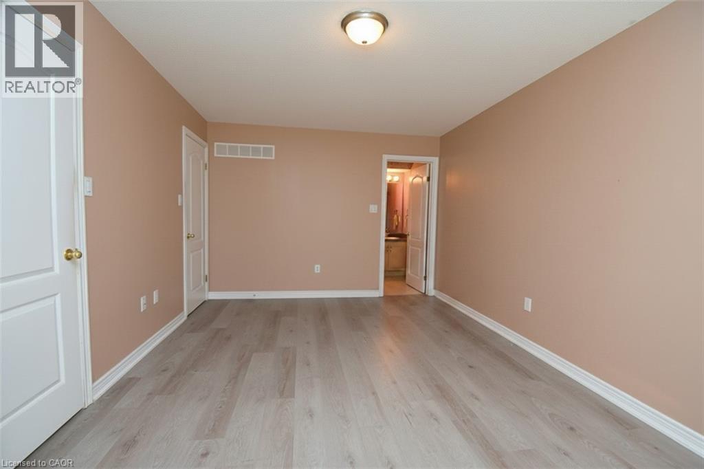 2 Harbour Drive Unit# 17, Stoney Creek, Ontario  L8E 6B1 - Photo 18 - 40826441