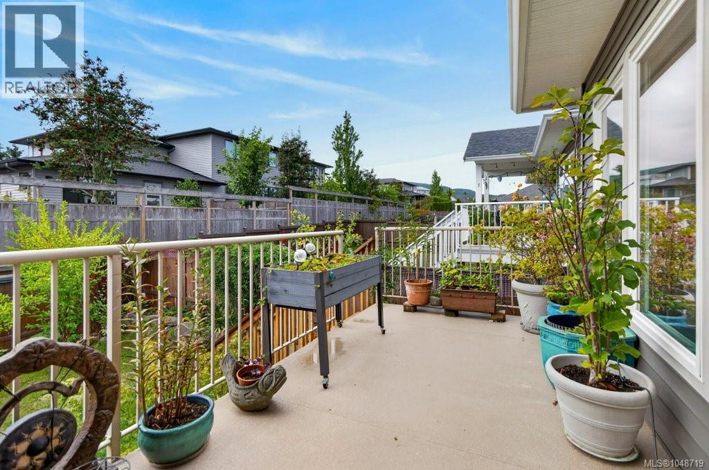 2581 Kendal Ave, Cumberland, British Columbia  V0R 1S0 - Photo 44 - 1048719
