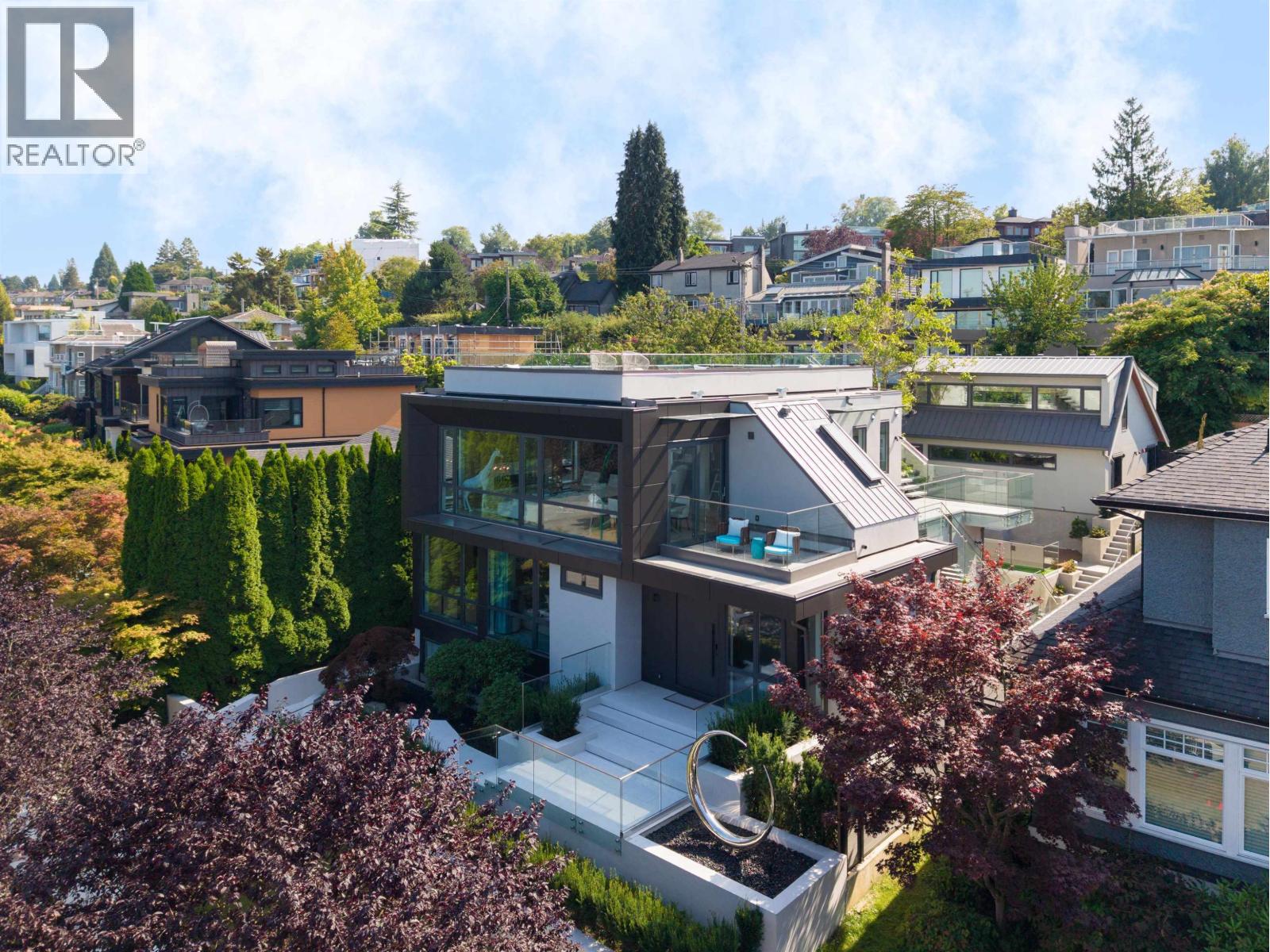 3489 Puget Drive, Vancouver, British Columbia  V6L 2T6 - Photo 1 - R3163036