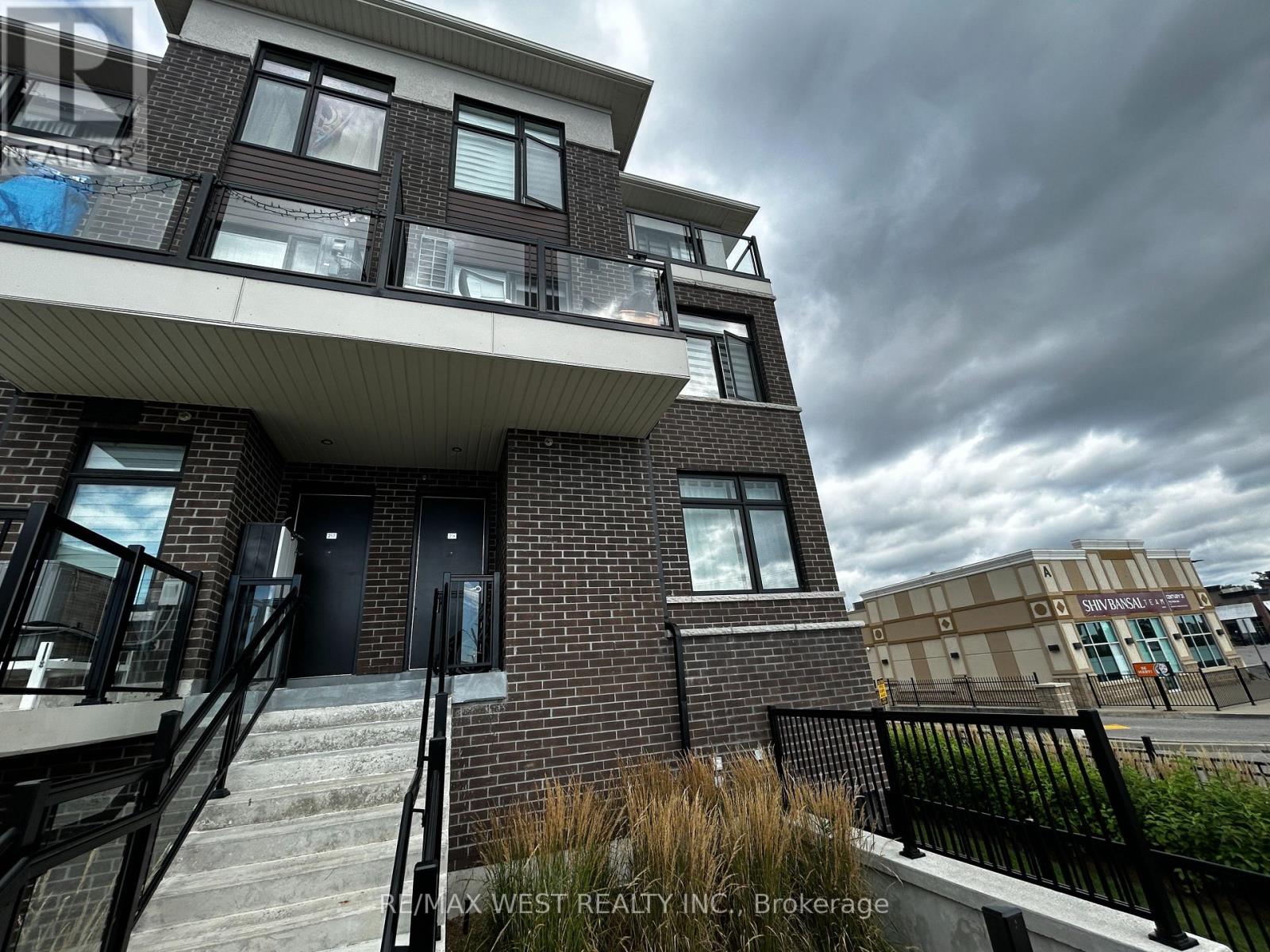216 - 755 Omega Drive, Pickering, Ontario  L1V 0H1 - Photo 2 - E13762190