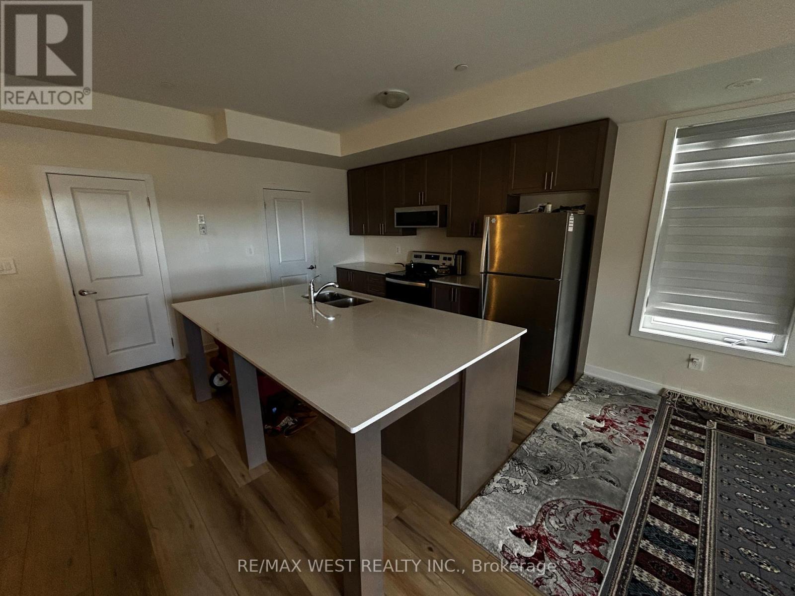 216 - 755 Omega Drive, Pickering, Ontario  L1V 0H1 - Photo 3 - E13762190